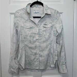 Columbia Lightweight Button-Up Shirt White Sage Botanical Print Top Size Small